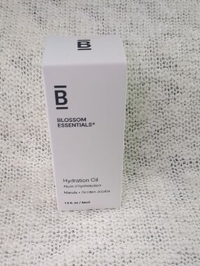 Blossom Essentials Hydration Oil, 56ml/1.9fl oz